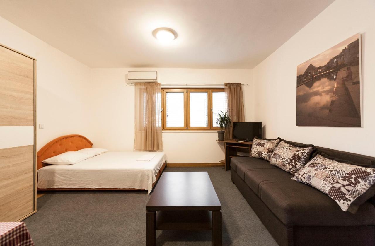 Apartment-Hotel Vila Petrovic-Becici Будва Экстерьер фото