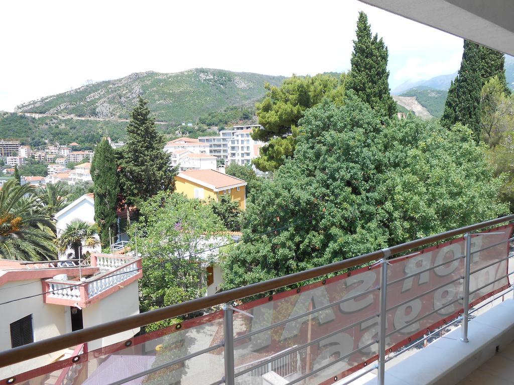 Apartment-Hotel Vila Petrovic-Becici Будва Экстерьер фото