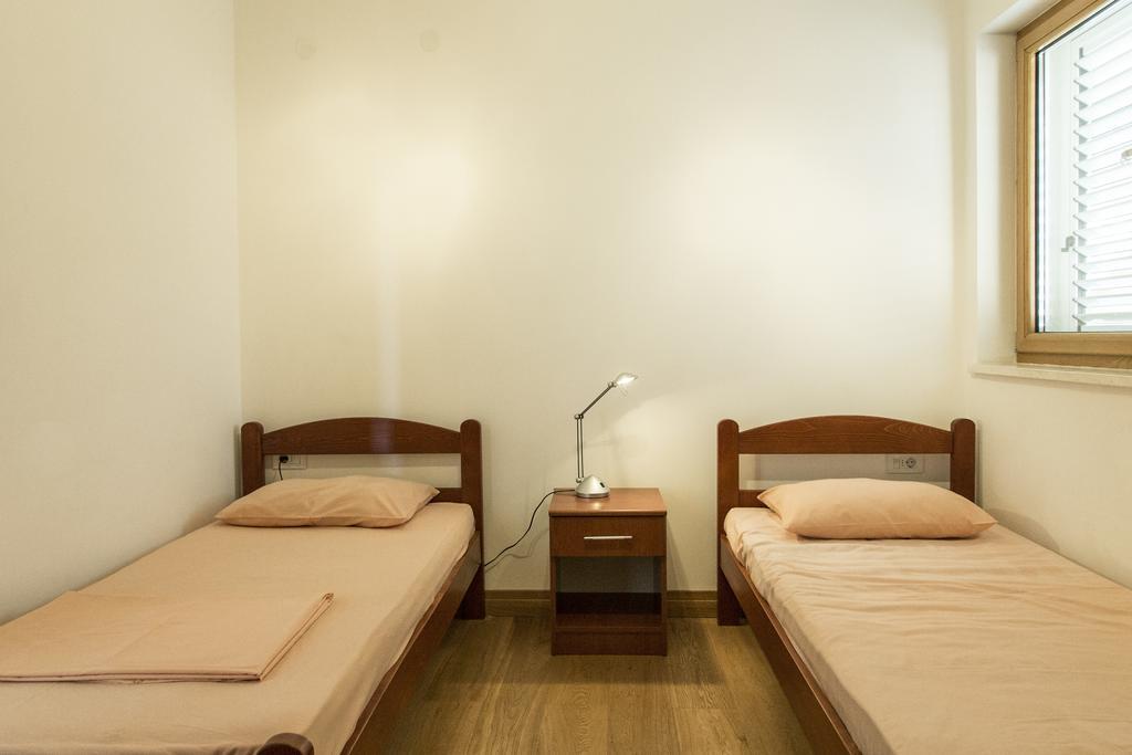 Apartment-Hotel Vila Petrovic-Becici Будва Экстерьер фото